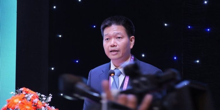 PGS.TS Lê Hữu Doanh - Giám đốc Bệnh viện Da Liễu Trung ương phát biểu Khai mạc Hội nghị Da liễu toàn quốc thường niên 2023 và Hội nghị Nghiên cứu Da liễu Việt Nam lần thứ Nhất.