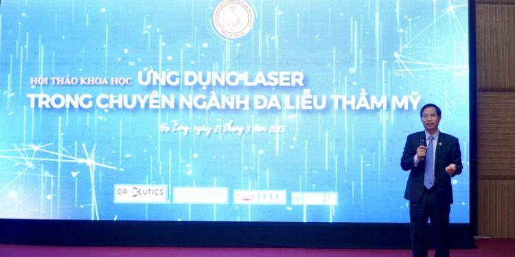 Khai mạc hội thảo khoa học: Ứng dụng Laser trong chuyên ngành Da liễu thẩm mỹ và Phiên khoa học toàn thể